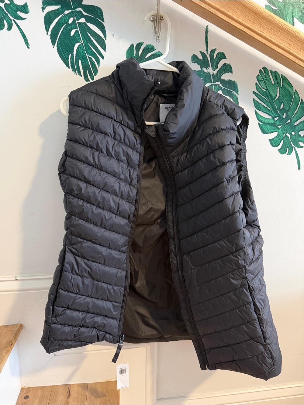 Lightweight Black Quilted Women’s Puffer Vest